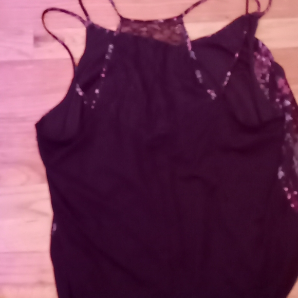 Shirt - Picture 2 of 2